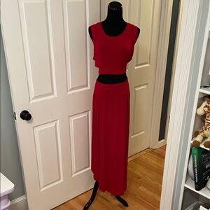 Elegant Red Maxi Dress